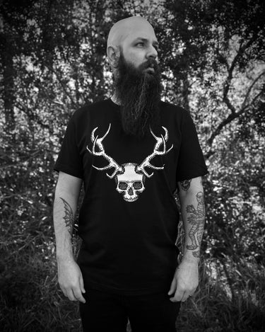 Antlered Skull tee